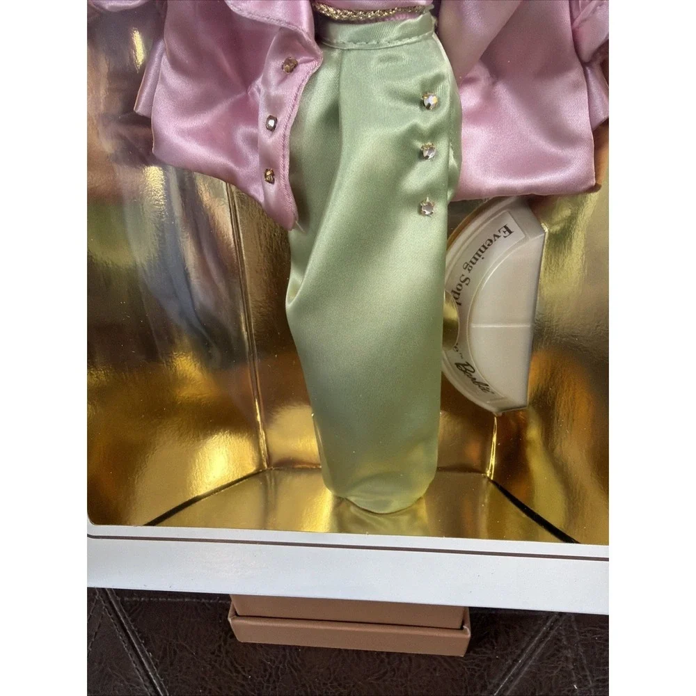 1997 Vintage Barbie Evening Sophisticate Doll Classique‎ Collection Mattel 19361